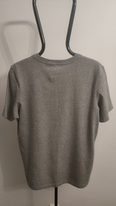 świetny t-shirt PUMA jak nowy