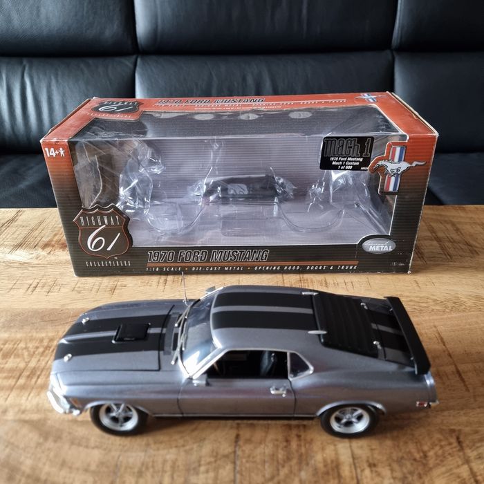 Ford Mustang 70 Highway 61 1:18