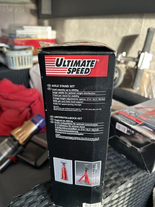 Cavaletes de Apoio para Automóvel Ultimate Speed 2T – Novos, Nunca Usados