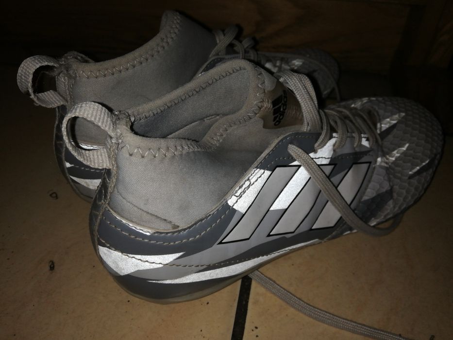 Korki adidas że skarpeta