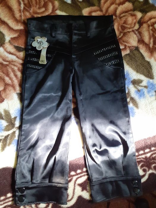 Продам чёрные бриджи