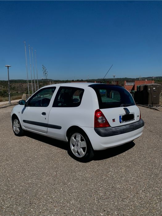 Renault Clio II - 1,5Dci 65cv [2003]