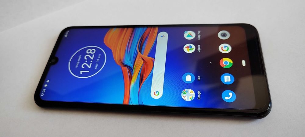 Smartfon MOTOROLA Moto E6 Plus 4/64GB 6.1" Szary * LTE *