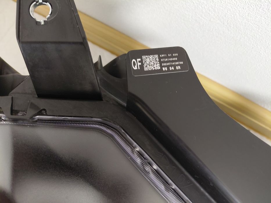 Фара Мазда сх5 права оригінал 22-25р usa