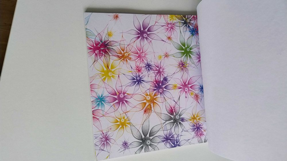 Odwrócona kolorowanka dla dorosłych