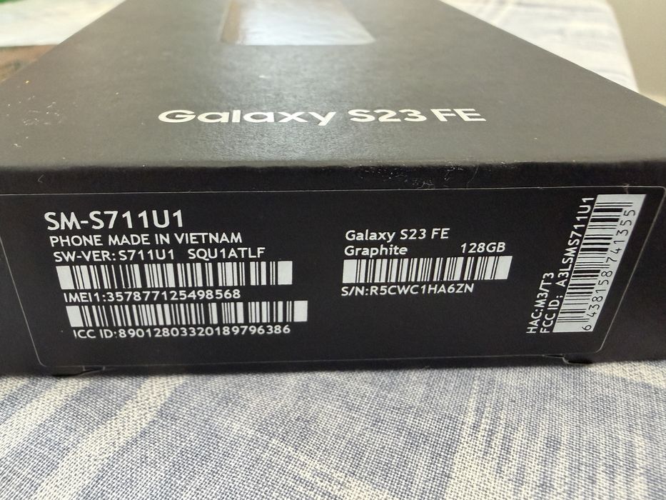 Como novo - S23 FE 128gb - c/ oferta de capa Spigen