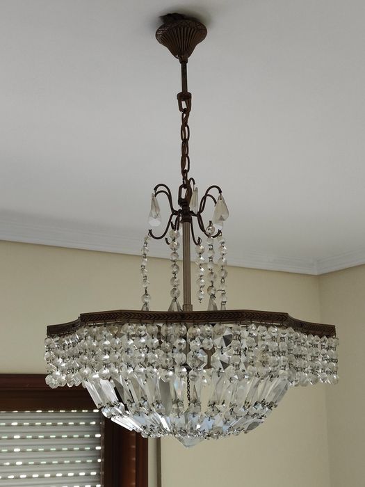 Candeeiro de teto  de cristal