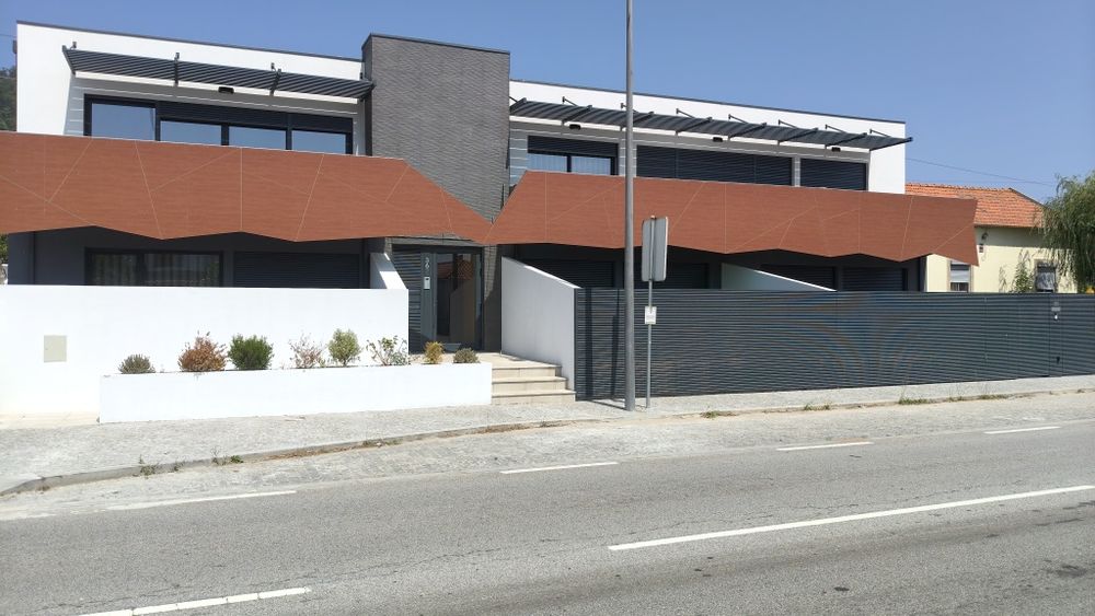 Alugo Apartamento T3