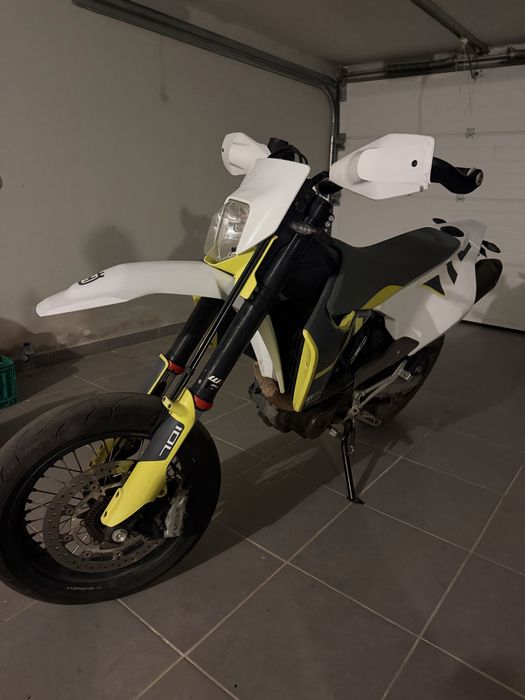 Supermoto husqvarna 701 SM