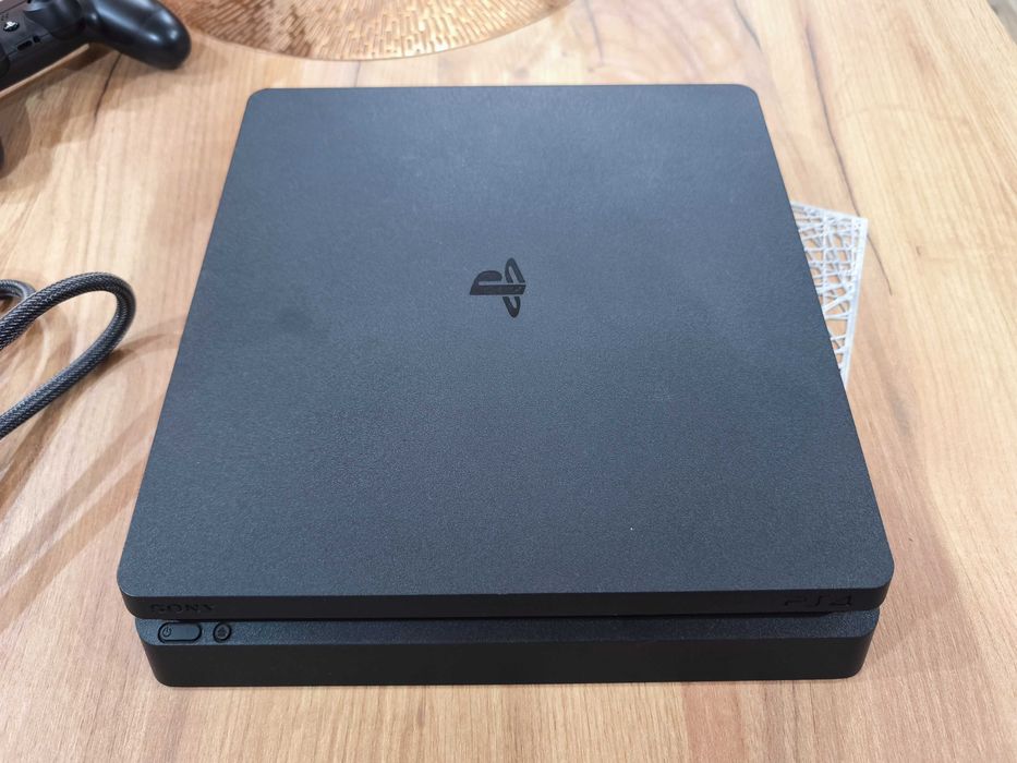 !PS4 Slim CUH-2216B HDD 1TB!! FW 9.00 Jailbreak+ Orig.Pad+ HDMI!!