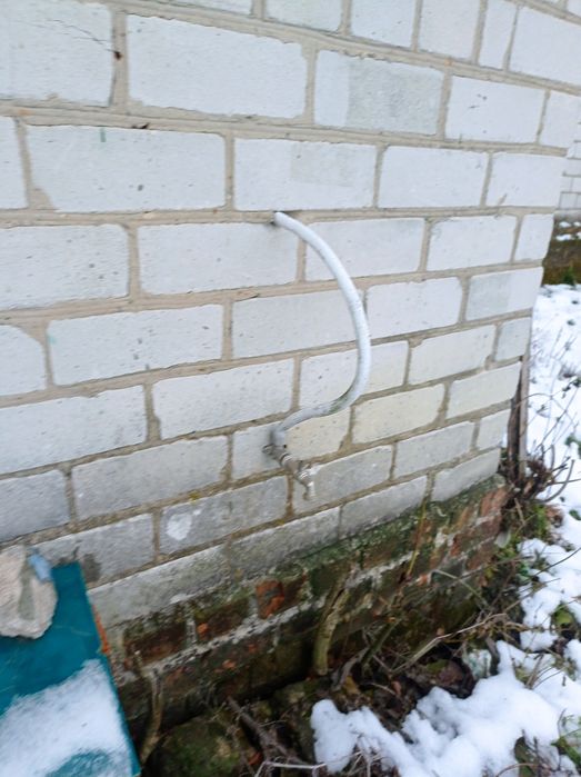 Невеликий будинок під дачу в селі Буди.