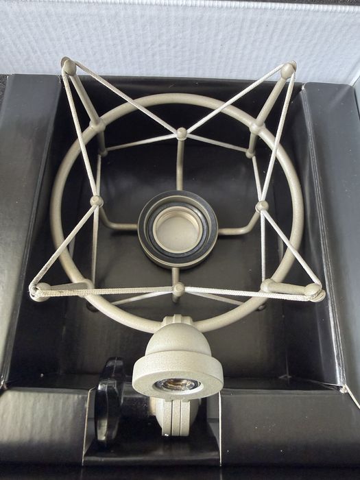 Microphone Neumann Tlm103 + Pop Filter Neumann Ps15