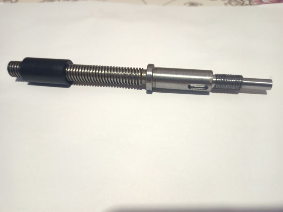 Гвинт на малу поздовжню подачу ТВ3,4,6,7