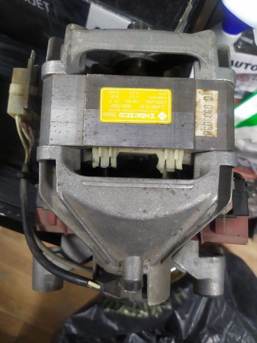 Двигун для пральної машини