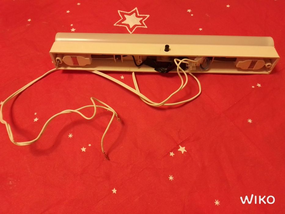 Ponto de luz para debaixo de uma bancada