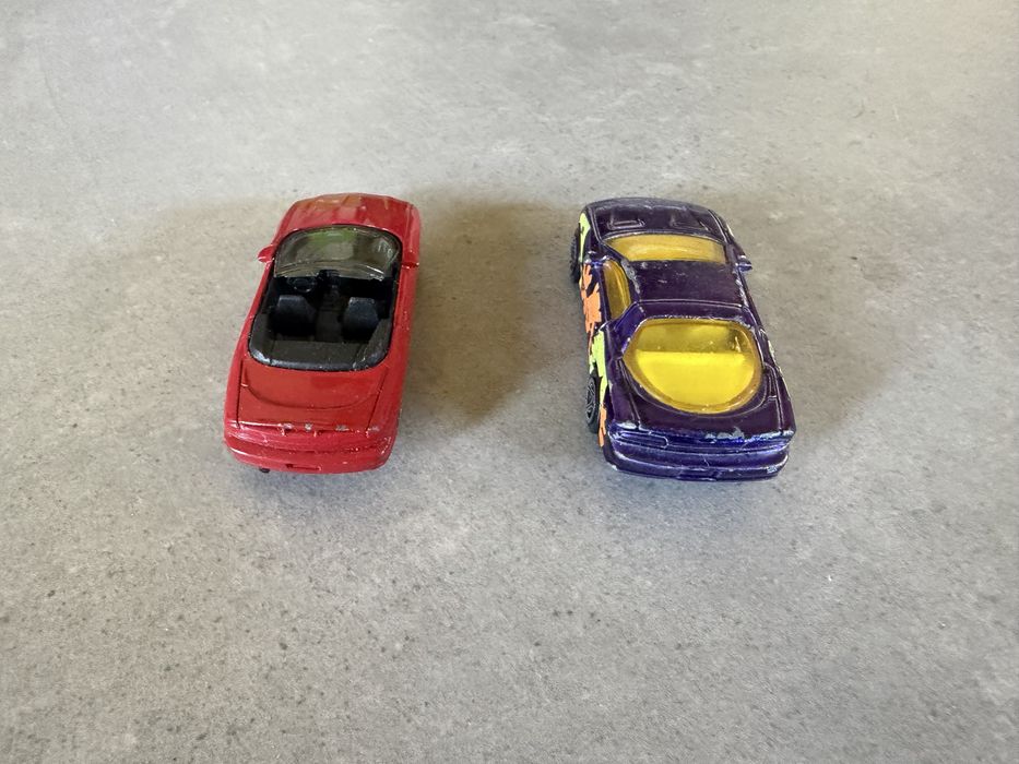 Resoraki Matchbox 2X Chevrolet Camaro Convertible / Z28