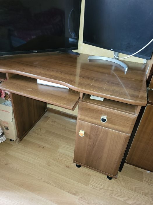 Монітор,майже новий,куплений в комфі