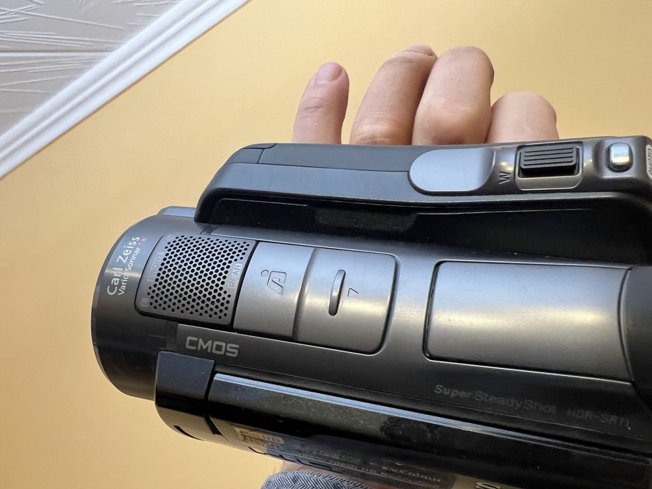 Відеокамера цифрова SONY  HDR-SR11 E, 10.2 мегапіксель