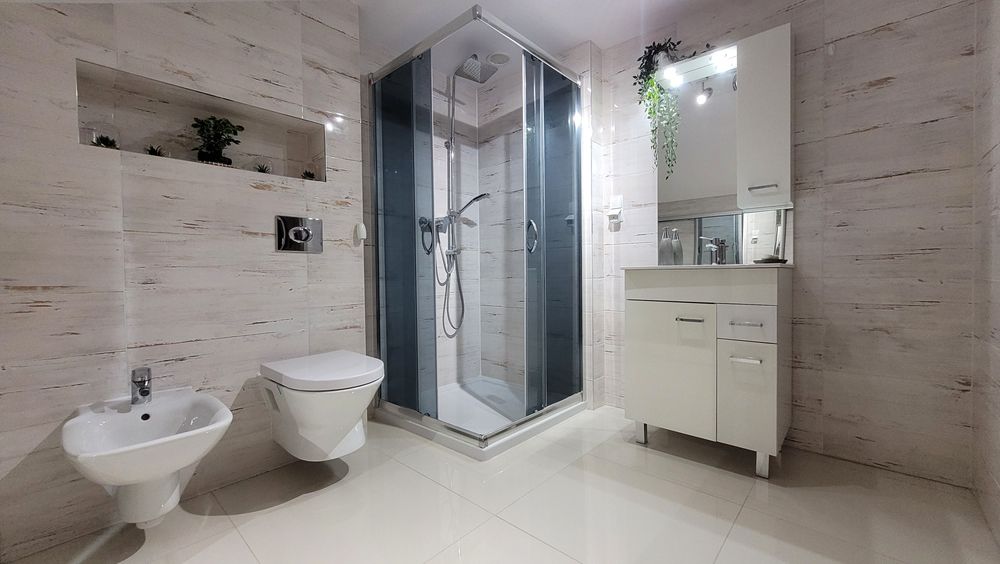 OKAZJA Dwupoziomowy apartament do zamieszkania | prywatny las | parking - Więcej
