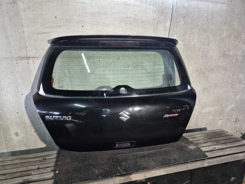 Klapa Bagażnika Tyl Tylna Suzuki Swift IV MK6