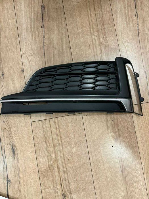 Решетка радиатора Audi A5 B9 F5