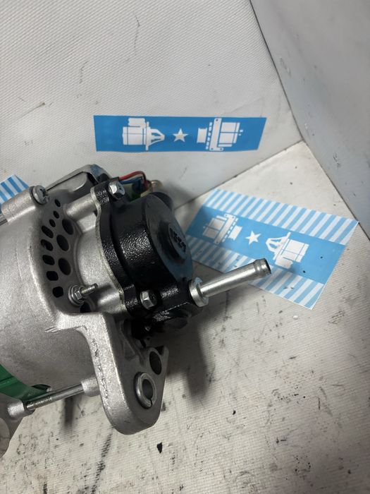 Генератор ГАЗ-53, Д-240 с вакуумным насосом для тормозов