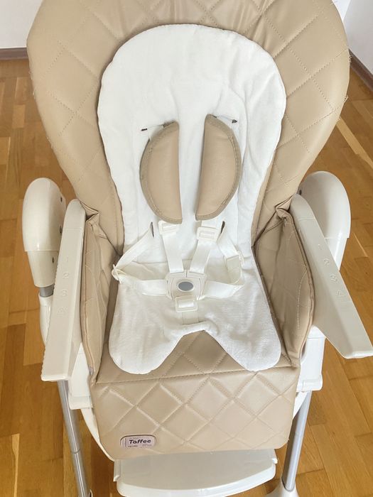 Стільчик для годування Carrello Toffee