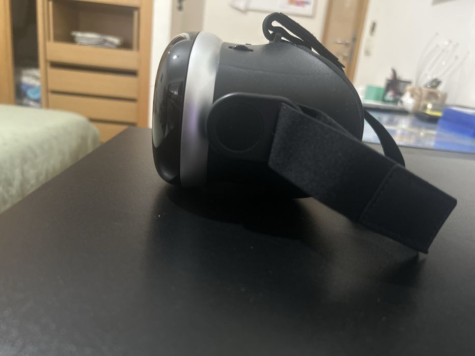 Oculos de realidade virtual literalmente novos