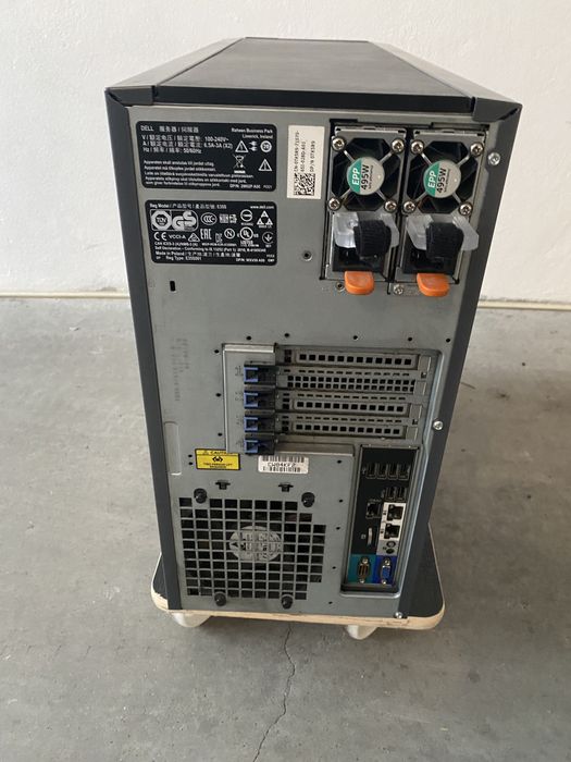 Dell PowerEdge T330 Server63824710470913124