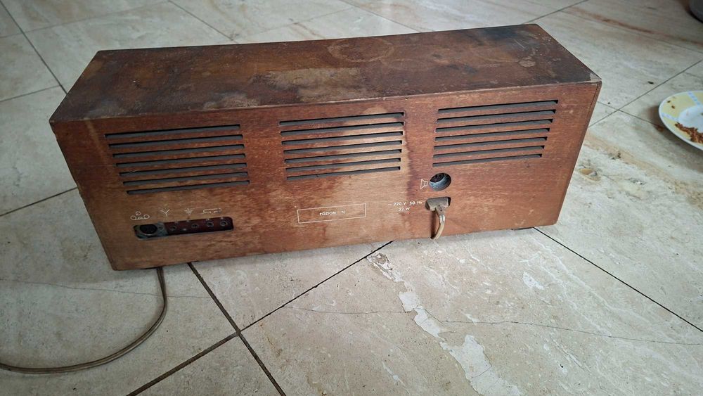 Stare radio Diora Kankan   PRL