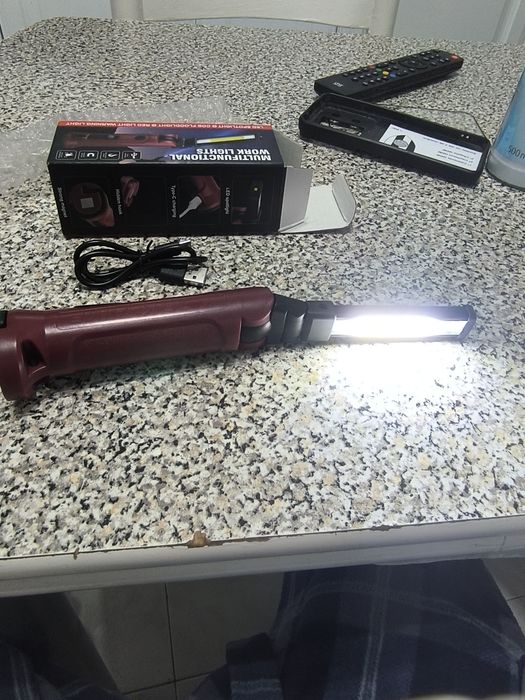 Lanterna led profissional436681414552463364
