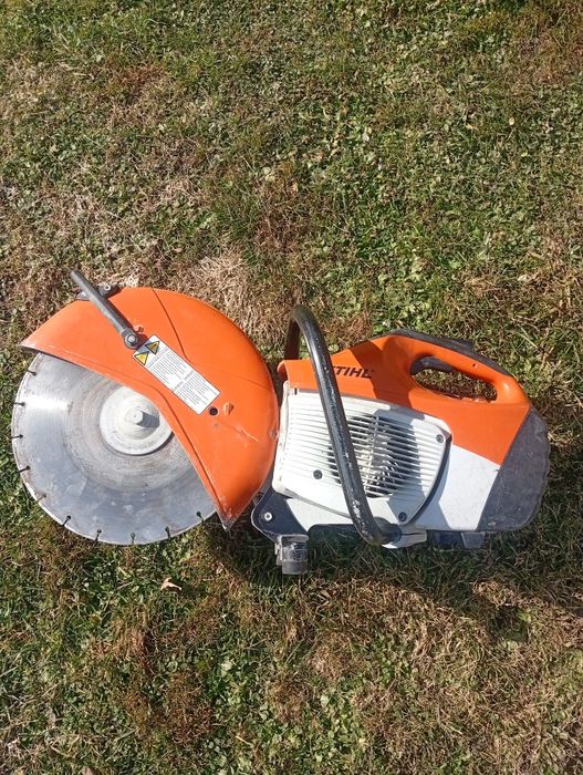 Бензоріз Stihl TS 420