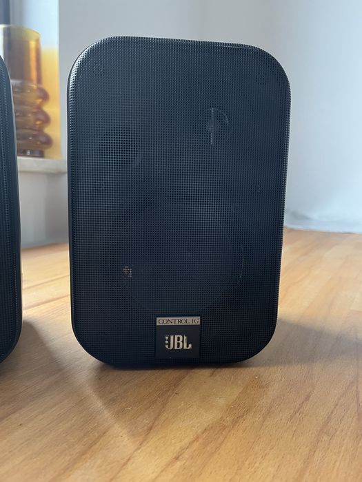 Glosniko satelity JBL Cotnrol 1G