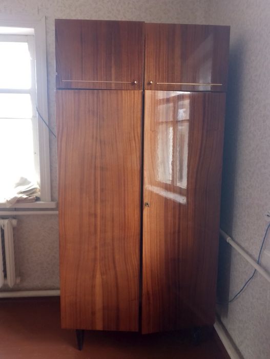 Продам гардероб б/у