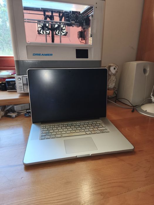 Macbook 15 pro retina a1398 z uszkodzonym dyskiem