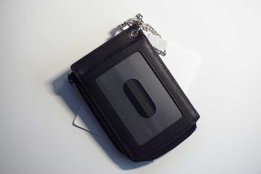 Skórzane etui holder na kartę dostępu/identyfikator z kieszonką