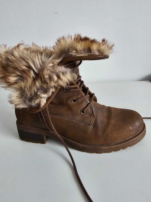 Graceland Buty Damskie Zimowe Botki z Wywijaną Cholewką r. 39