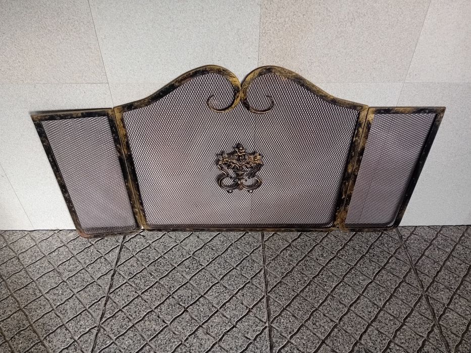 Grelha Proteção Fogão de Sala