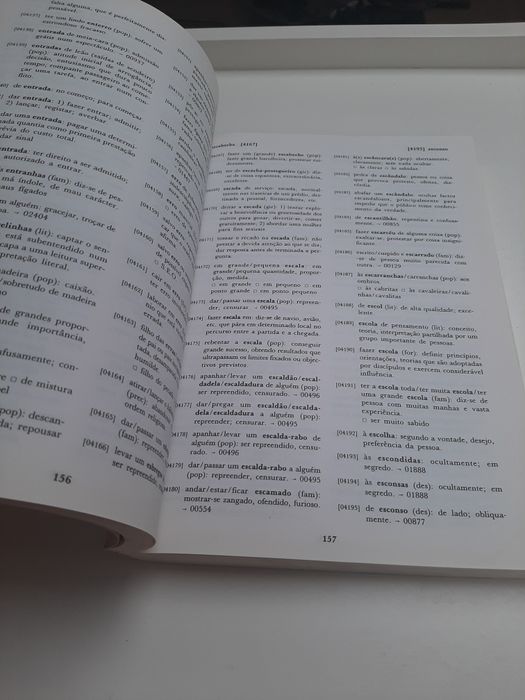 Novoa dicionarios de expressoes idiomaticas antonio nogueira santos