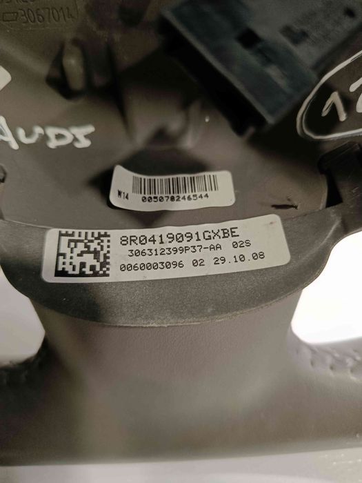 Volante de direção AUDI Q5 (8R)