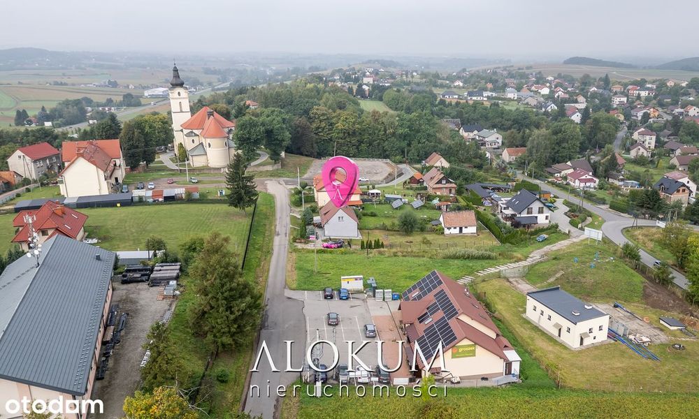 Funkcjonalny dom z dużą działką i budynkiem gospodarczym – Brzezie