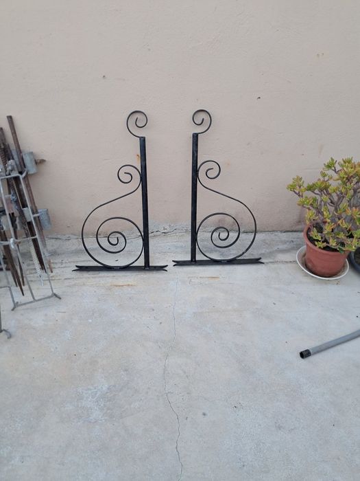 Suporte para lanterna.
