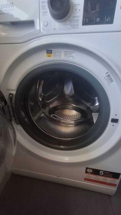 Maquina de Lavar roupa