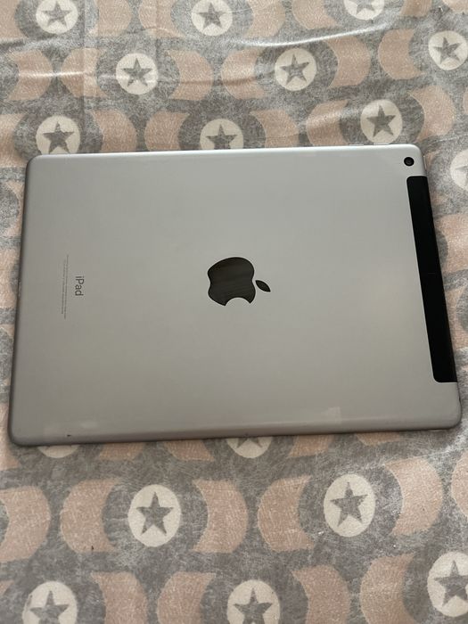 Продам IPad 6 32 gb та  принтер для чеків