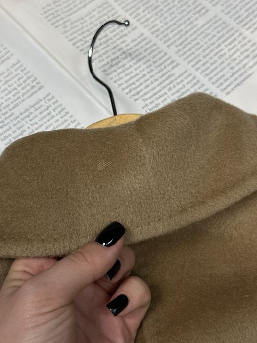 Фірмове вовняне пальто MaxMara