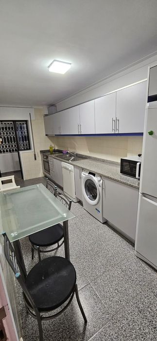 T1 Amial duas frentes