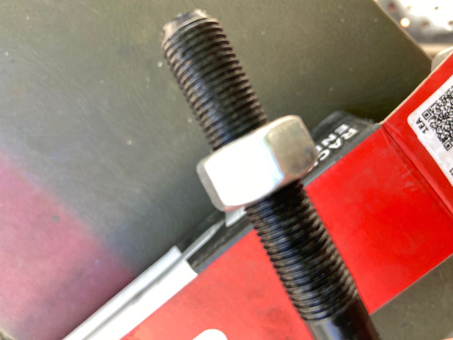 Рульова тяга Лів/Прав 200/234,6мм NISSAN JUKE,LEAF,NV200 CTR CR0506