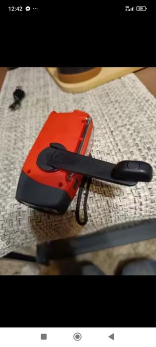 Radio solar sobrevivência