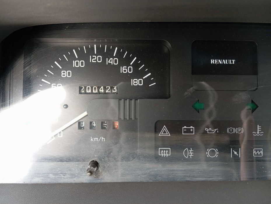 Renault Clio 93 impecável