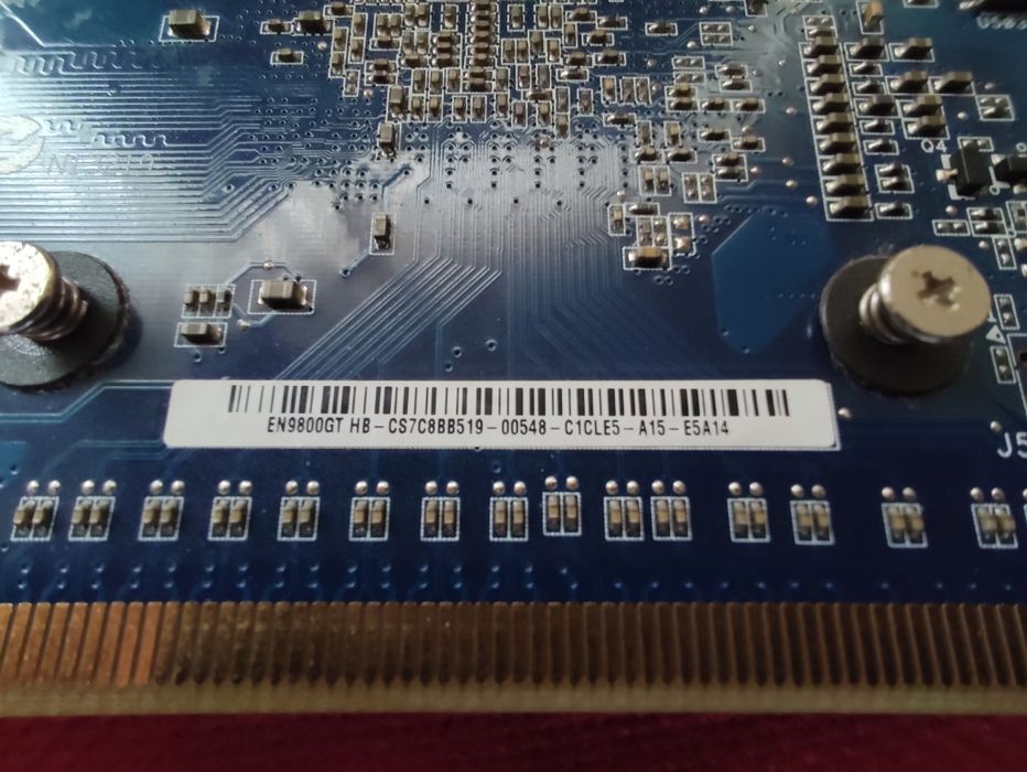 Placa Gráfica ASUS 9800 GT 1GB